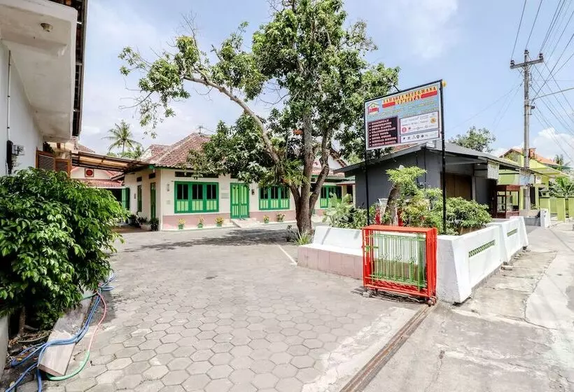 ユースホステル Bahagia Sederhana Homestay