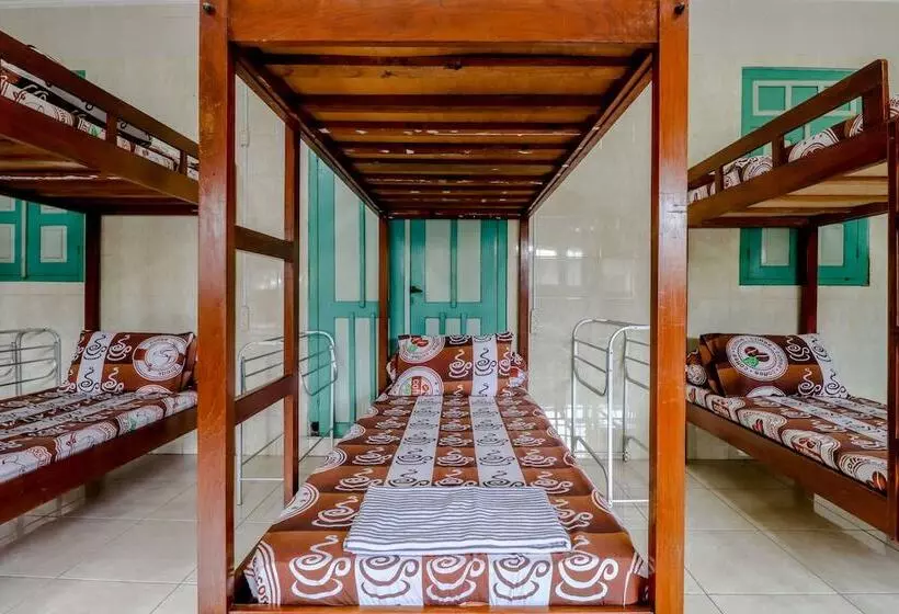 ユースホステル Bahagia Sederhana Homestay