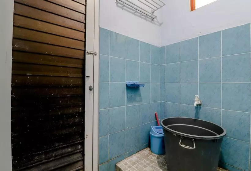 ユースホステル Bahagia Sederhana Homestay