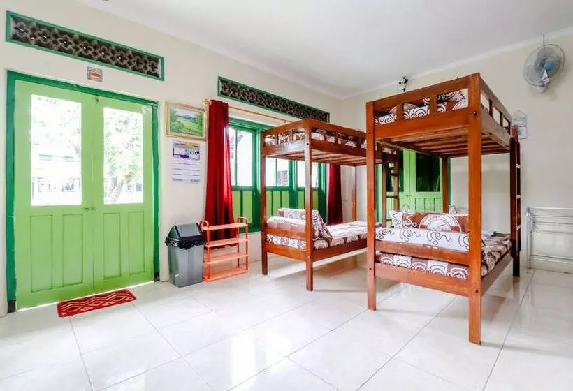 ユースホステル Bahagia Sederhana Homestay