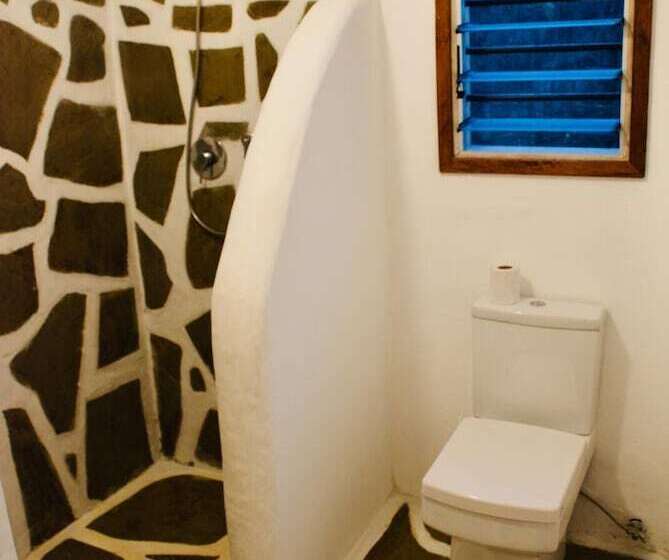 تختخواب و صبحانه Pashmina House