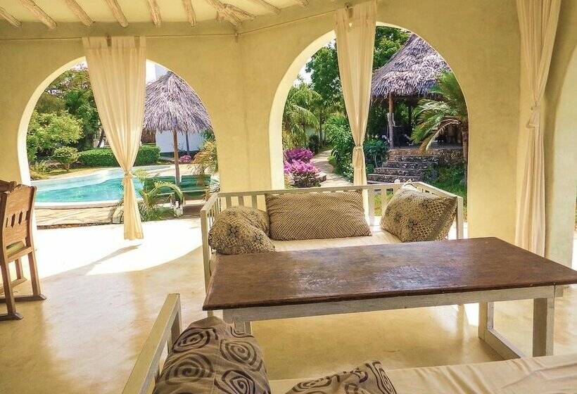 مسافرخانه Cestlavie Resort And Spa