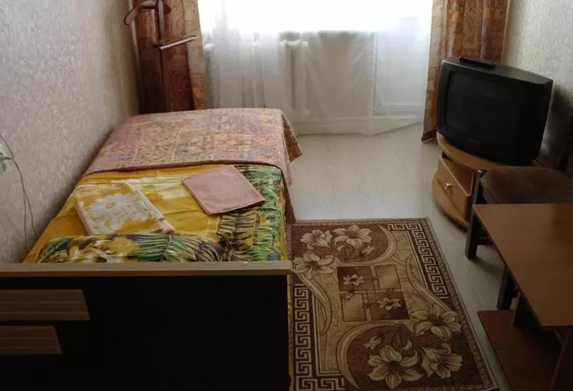 هتل Gostinitsa Turist