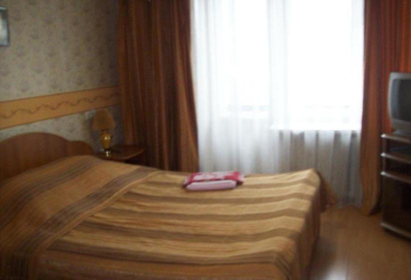 هتل Gostinitsa Turist