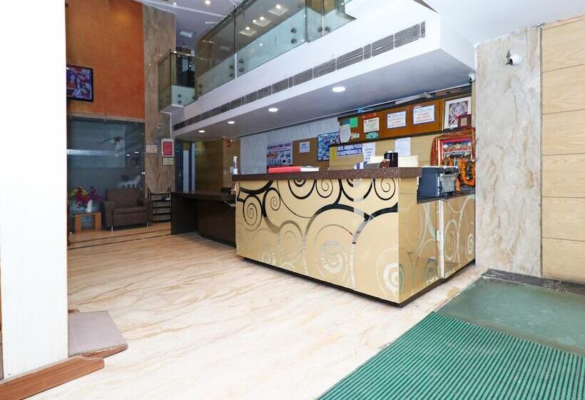 酒店 Krishna Plaza  New Delhi    By M S Hospitality
