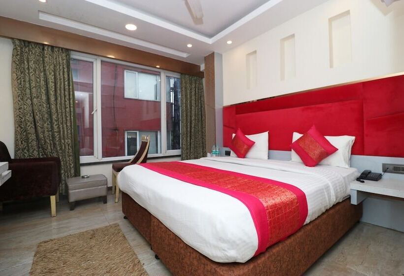 酒店 Krishna Plaza  New Delhi    By M S Hospitality