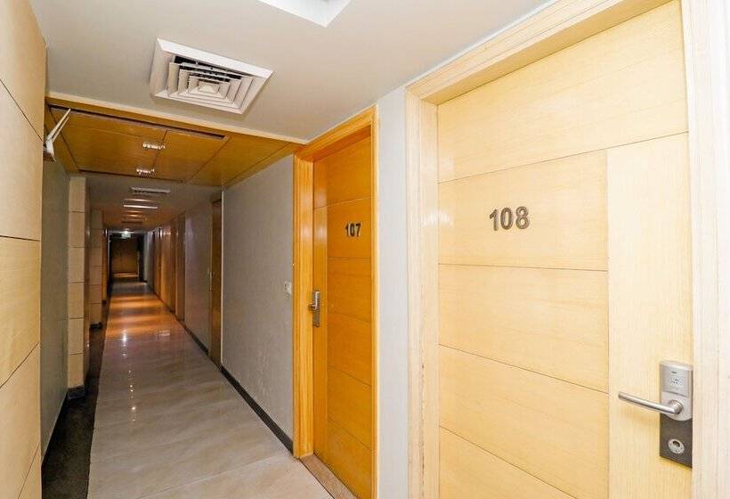 酒店 Krishna Plaza  New Delhi    By M S Hospitality