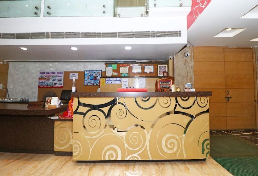 酒店 Krishna Plaza  New Delhi    By M S Hospitality