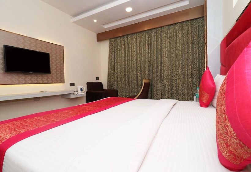 酒店 Krishna Plaza  New Delhi    By M S Hospitality