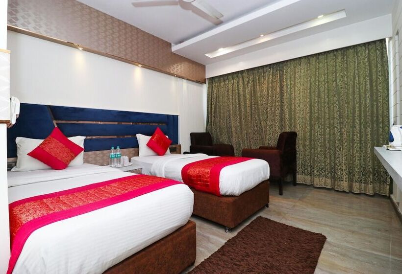 酒店 Krishna Plaza  New Delhi    By M S Hospitality