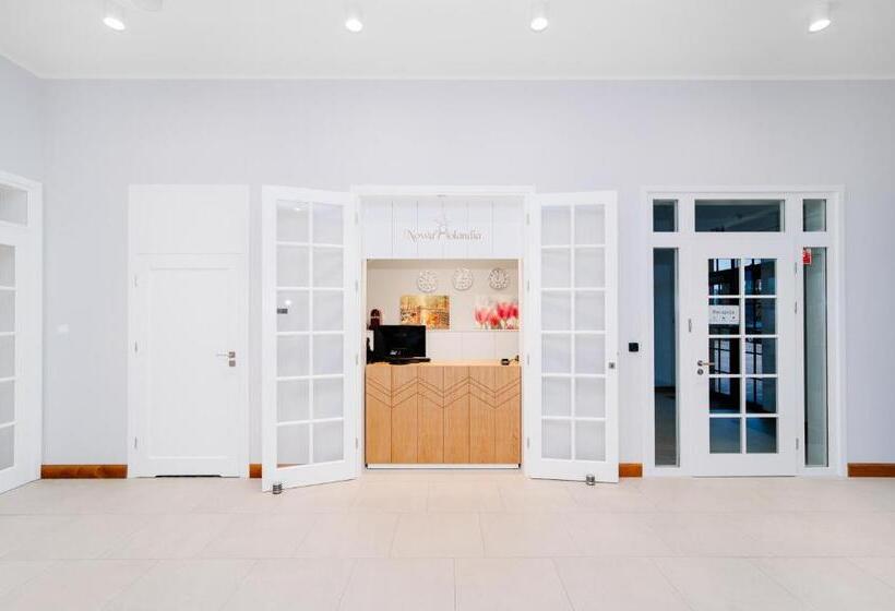 בית מלון כפרי Nowa Holandia