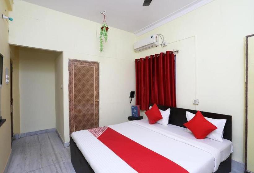 هتل Oyo 24928 Pi Guest House