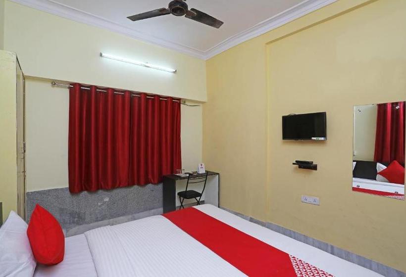 هتل Oyo 24928 Pi Guest House