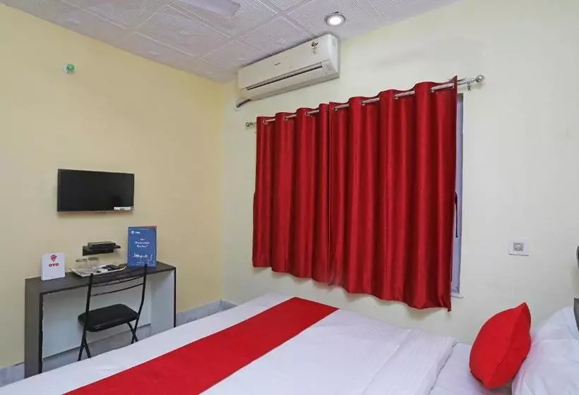 ホテル Oyo 24928 Pi Guest House