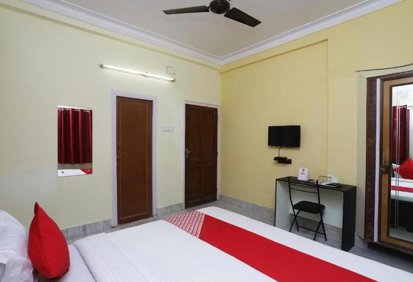 هتل Oyo 24928 Pi Guest House
