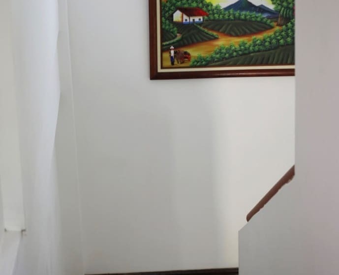 فندق فئة نجمة واحدة Whitehouse Bed And Breakfast