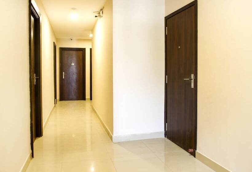 호텔 Collection O Park Heights Banjara Hills Near Gvk One Mall