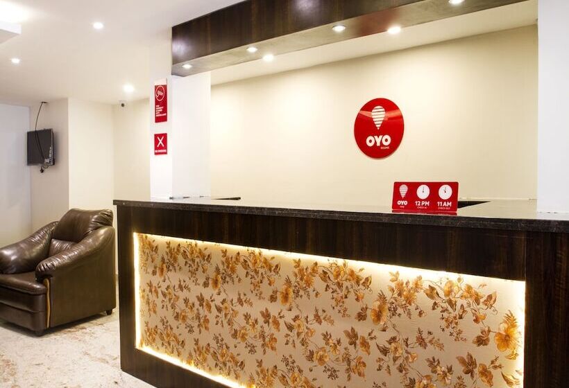 호텔 Collection O Park Heights Banjara Hills Near Gvk One Mall