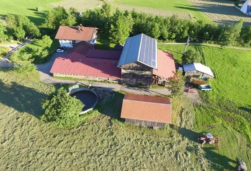 Maaseutuhotelli Heulandhof