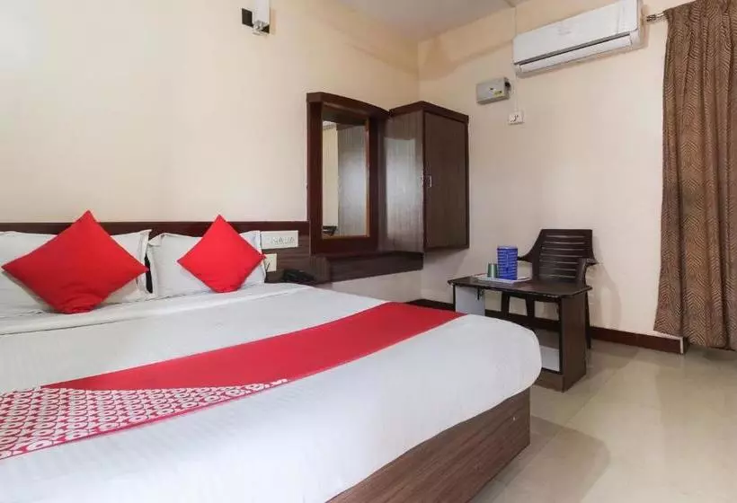 Hotelli Sri Jayaram Lodge By Oyo Rooms