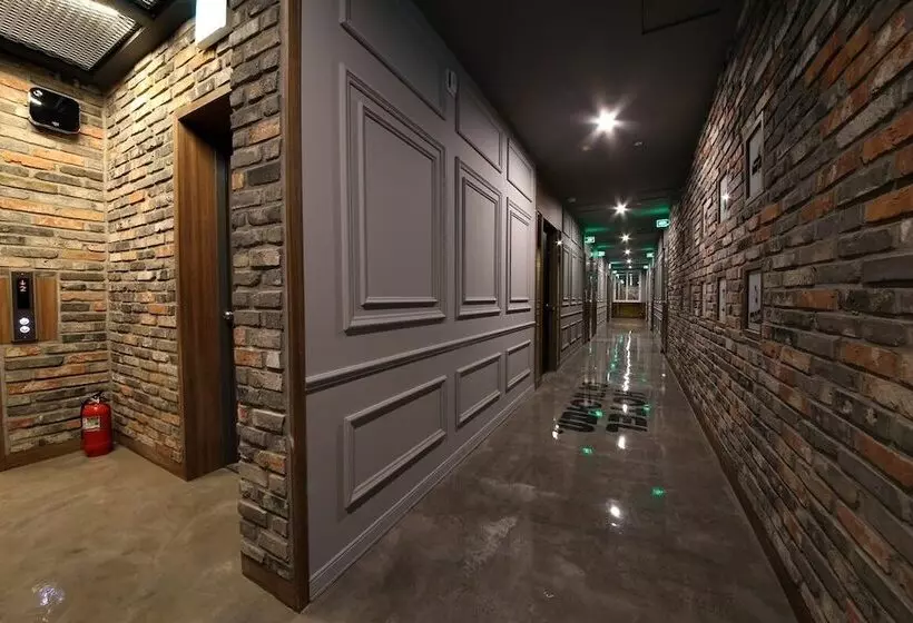 Hotelli Yeogiuhtte Gwangju Hanam