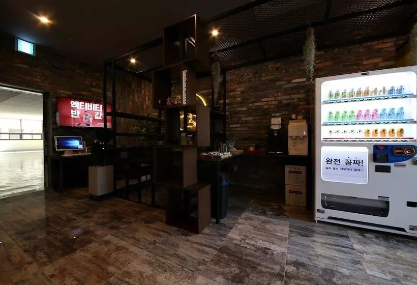 Hotelli Yeogiuhtte Gwangju Hanam