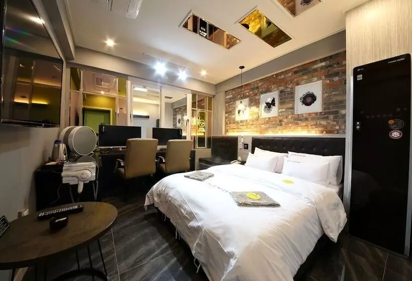 Hotelli Yeogiuhtte Gwangju Hanam