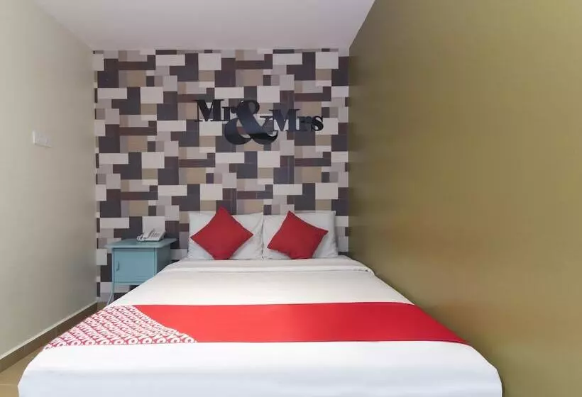 Oyo 604 Hotel Est Equine Park