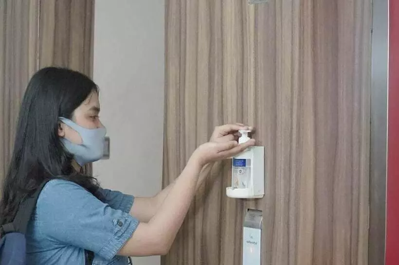 ペンション Reddoorz Near Terminal Condong Catur