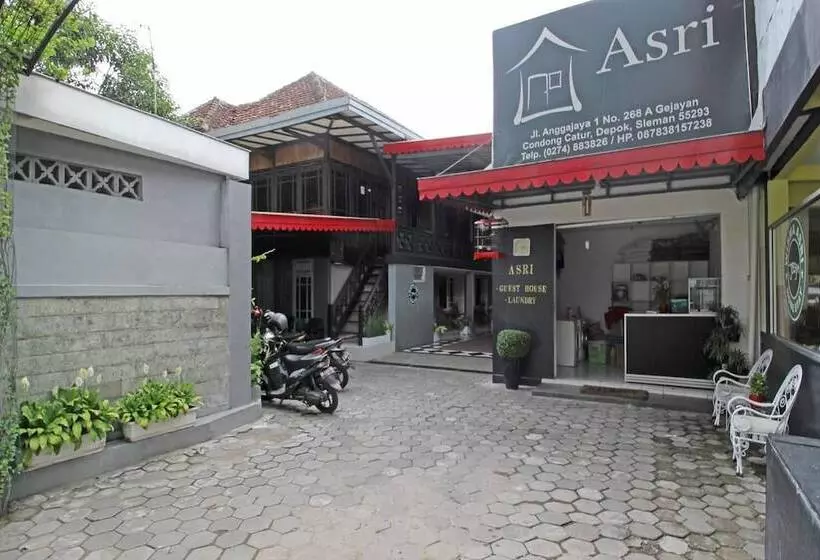 ペンション Reddoorz Near Terminal Condong Catur