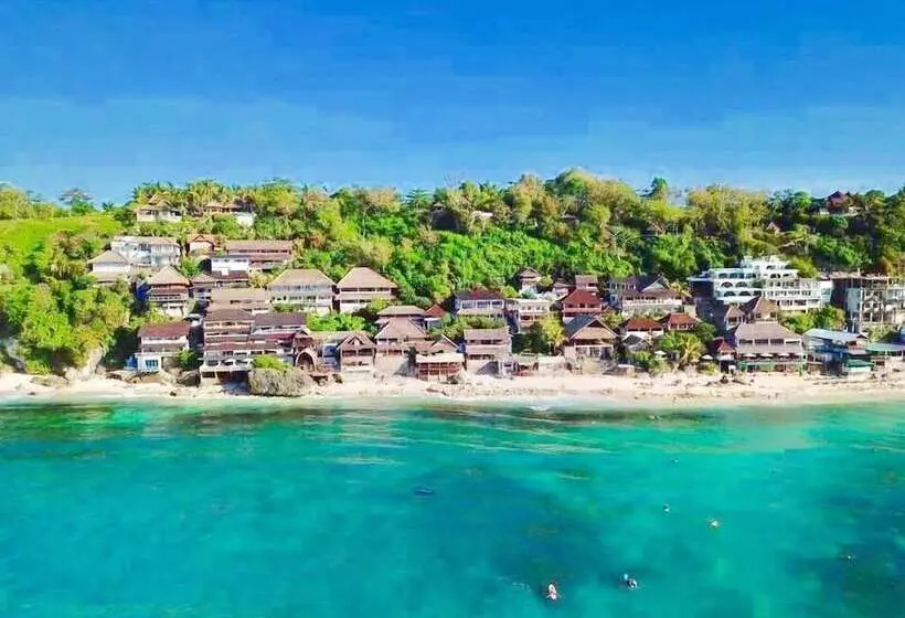 Majatalo Romeo Beachfront Bungalow