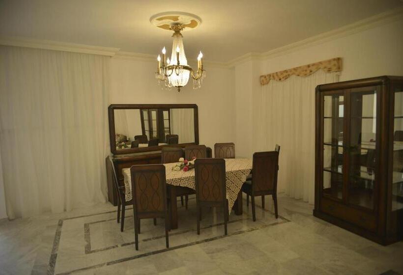 Tyre Boutique Apartments