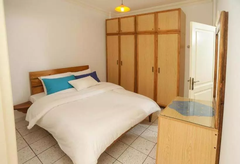 Tyre Boutique Apartments