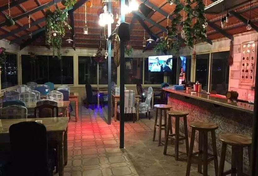 Tyre Boutique Apartments