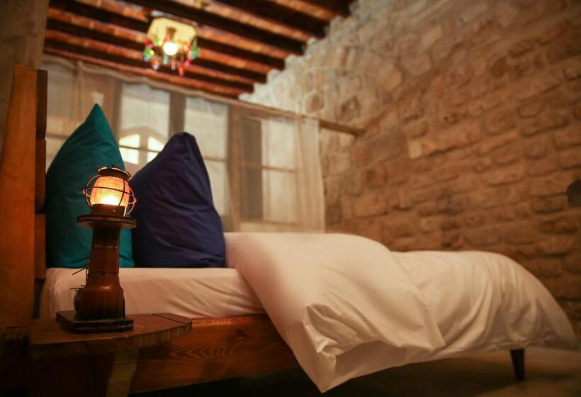 Tyre Boutique Apartments