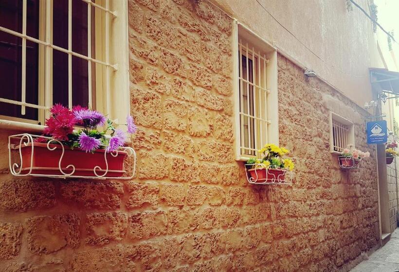 Tyre Boutique Apartments