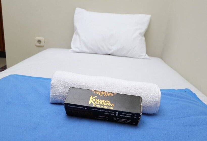 הוסטל Kamar Keluarga Bandara Iii Syariah