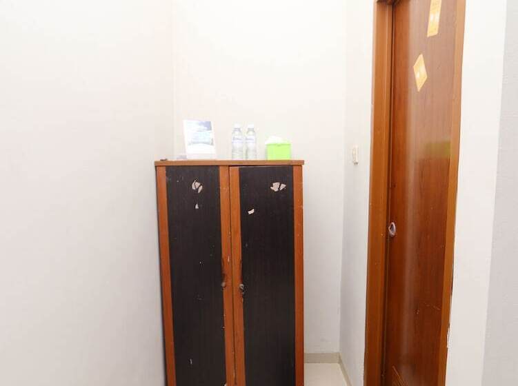 הוסטל Kamar Keluarga Bandara Iii Syariah