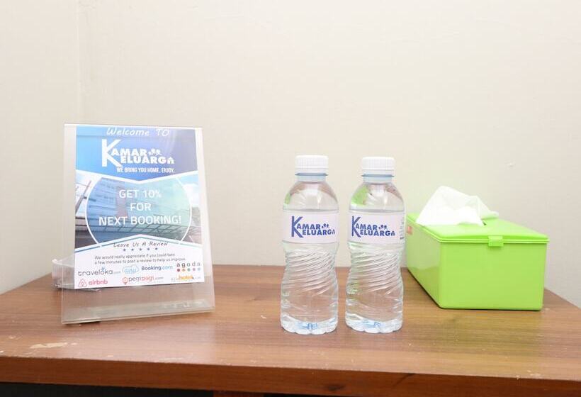 הוסטל Kamar Keluarga Bandara Iii Syariah