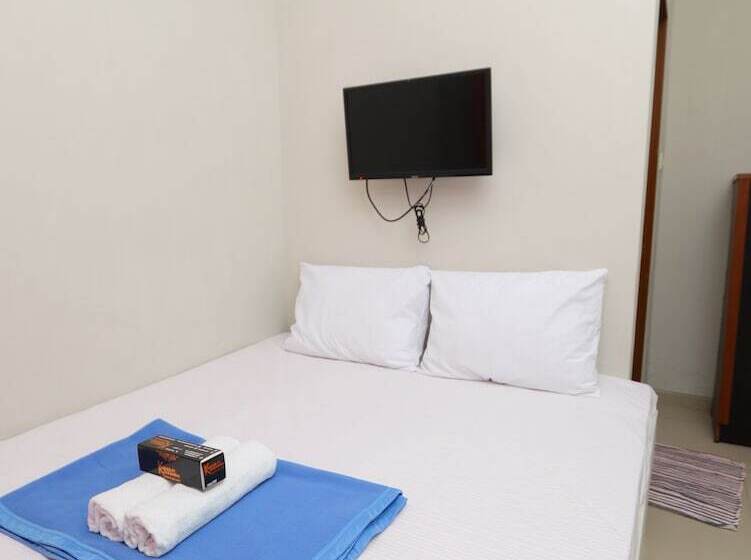 הוסטל Kamar Keluarga Bandara Iii Syariah