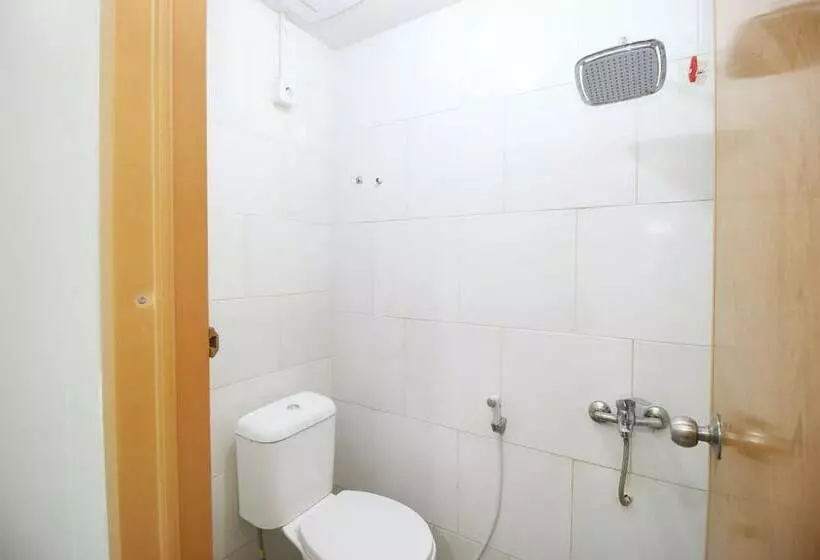 Retkeilymaja Kamar Keluarga Bandara Vii Syariah