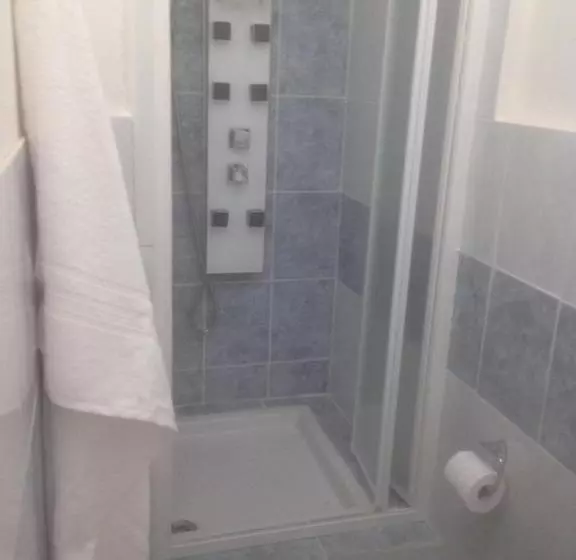 Aamiaismajoitus (B&B) Villa Diana Affitta Camere