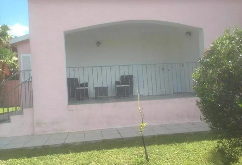 Aamiaismajoitus (B&B) Villa Diana Affitta Camere