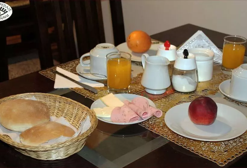 تختخواب و صبحانه Chaska ñawy