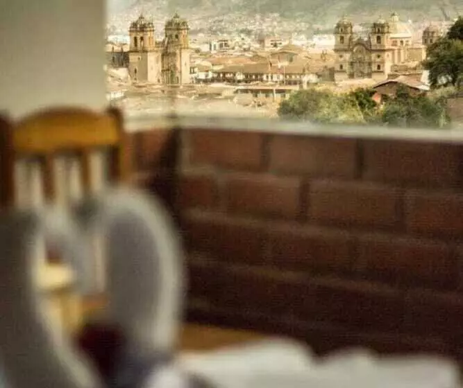 تختخواب و صبحانه Chaska ñawy