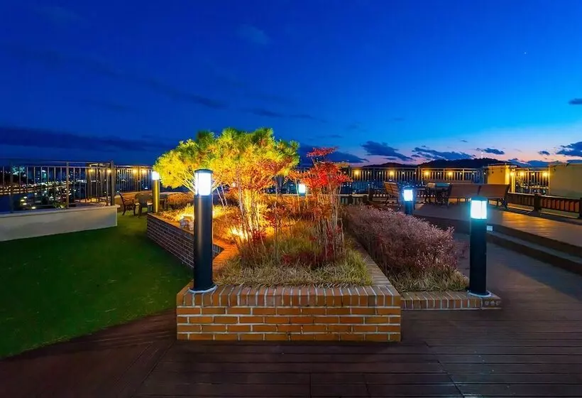 Hotelli Golden Tulip Essential Namgang