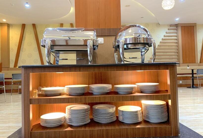 ホテル Parma Star