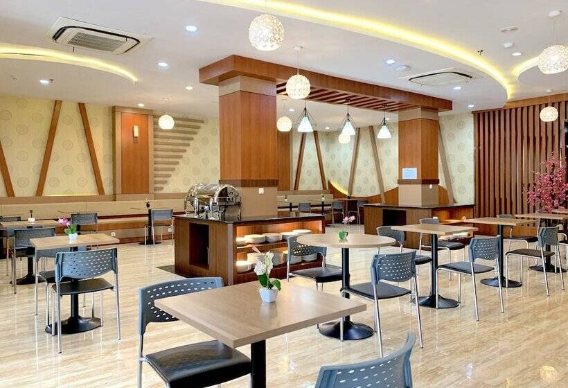 ホテル Parma Star