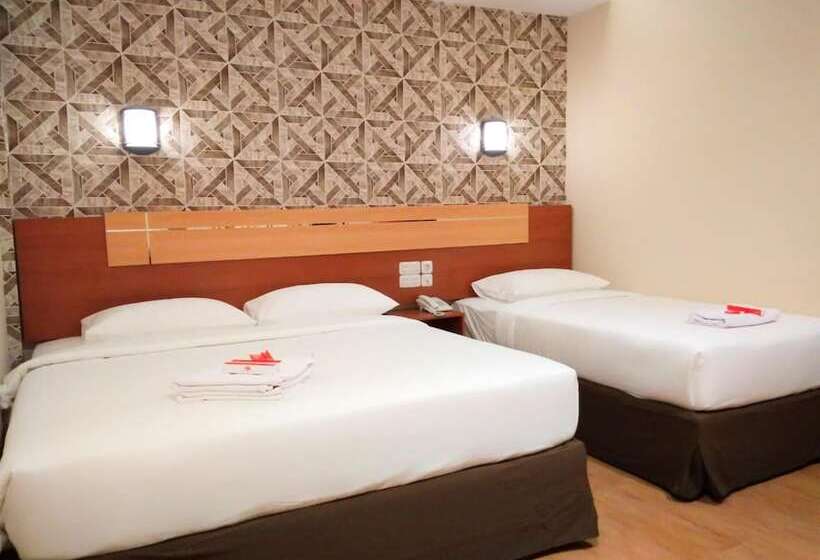 ホテル Parma Star