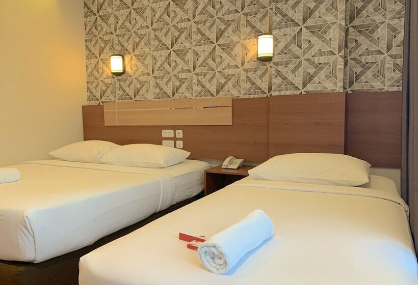 ホテル Parma Star